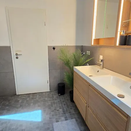 Hauptstrasse Apart-hotel Saarburg