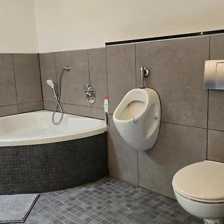 Hauptstrasse Apart-hotel Saarburg