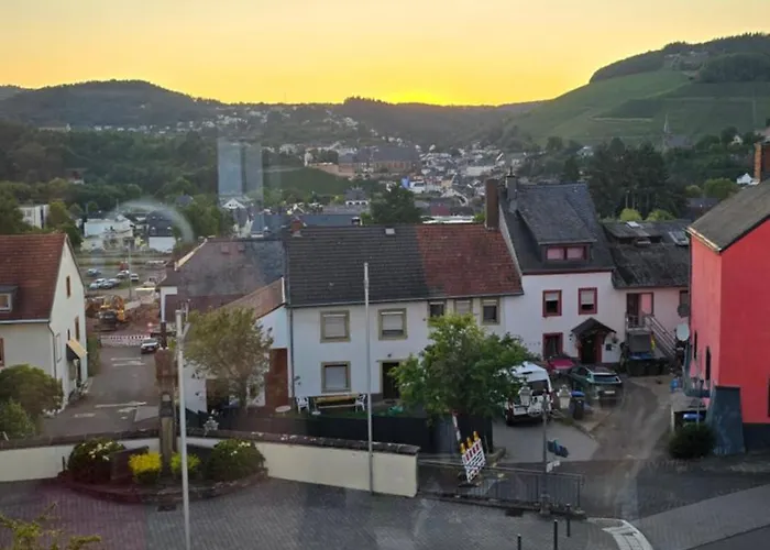 Hauptstrasse Apart-hotel 3*