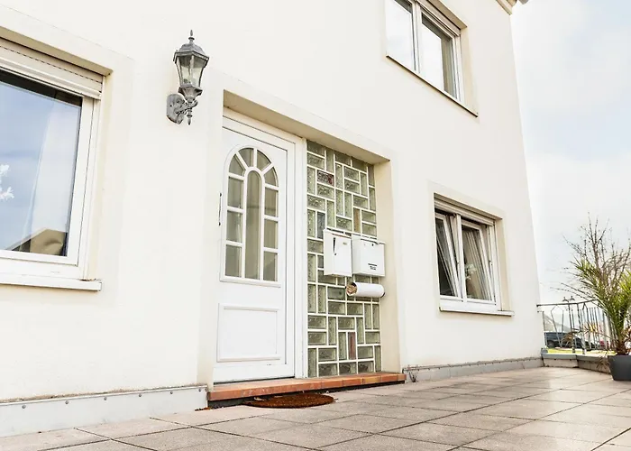 Hauptstrasse Apart-hotel Saarburg